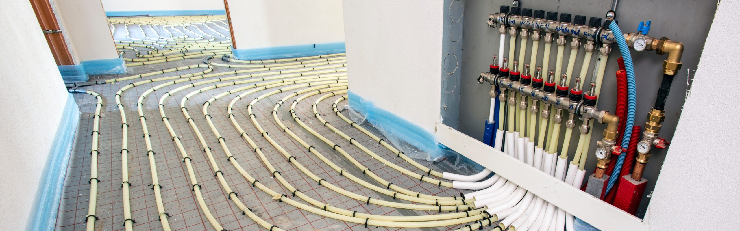 underfloor heating system in construction of new built residential home